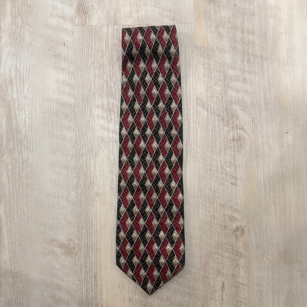 J. Ferar Geometric Patterned Tie - Red and Black